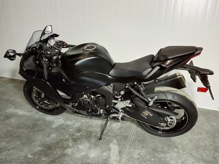2024 Kawasaki ZX-6 Ninja, чёрный, 1199000 рублей, вид 2