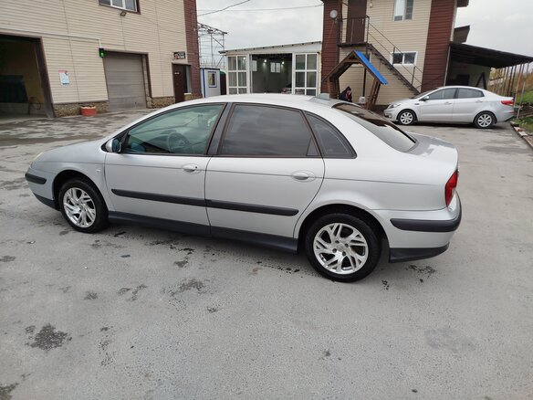 2002 Citroen C5 I, серебристый, 270000 рублей - вид 6