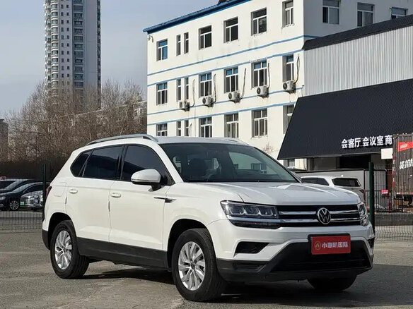 2021 Volkswagen Tharu I, белый, 1730000 рублей - вид 2
