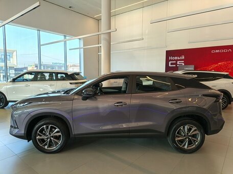 Omoda C5 II