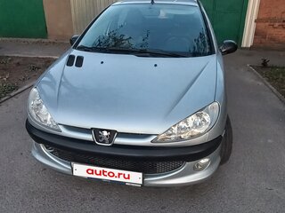 2008 Peugeot 206, серый, 450000 рублей, вид 1