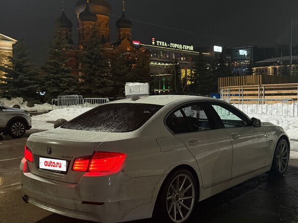 2012 BMW 5 серии 528i xDrive VI (F10/F11/F07), белый, 1900000 рублей - вид 5