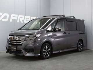 Honda Stepwgn V Рестайлинг