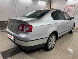 2008 Volkswagen Passat B6, серебристый, 750000 рублей, вид 3