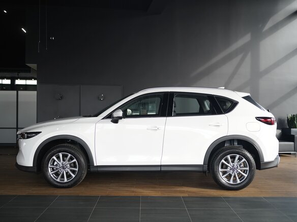 2026 Mazda CX-5 II Рестайлинг, белый, 3150000 рублей - вид 5
