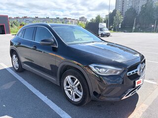 2020 Mercedes-Benz GLA 250 II (H247), чёрный, 3990000 рублей, вид 3