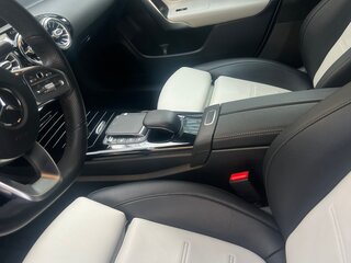 2020 Mercedes-Benz CLA 200 II (C118, X118), белый, 3350000 рублей, вид 3