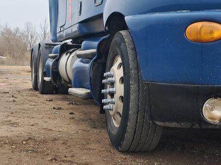 2004 Kenworth T2000, синий, 2000000 рублей, вид 2