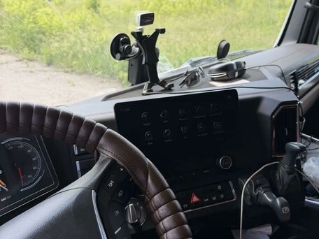 2023 Sinotruk Sitrak C7H MAX, белый, 6700000 рублей, вид 2