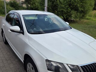 2019 Skoda Octavia III (A7) Рестайлинг, белый, 1600000 рублей, вид 3
