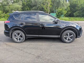 2016 Toyota RAV4 IV (XA40) Рестайлинг, чёрный, 2300000 рублей, вид 4
