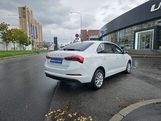 2022 Skoda Rapid II, белый, 1850000 рублей, вид 4