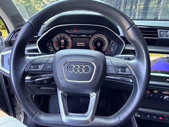 2022 Audi Q3 35 TFSI II (F3), белый, 1885000 рублей - вид 12