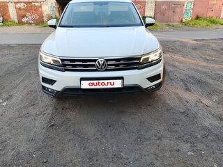 2018 Volkswagen Tiguan II, белый, 2690000 рублей, вид 3