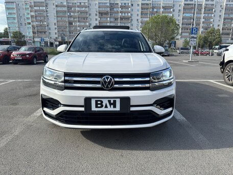 2022 Volkswagen Tharu I, белый, 2050000 рублей, вид 2