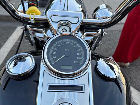 2012 Harley-Davidson Road King, чёрный, 1150000 рублей, вид 3