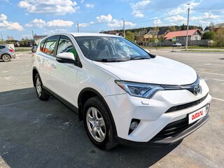 2018 Toyota RAV4 IV (XA40) Рестайлинг, белый, 2250000 рублей, вид 2