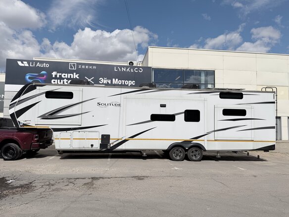 2023 Grand Design RV Solitude, белый, 9965000 рублей - вид 3