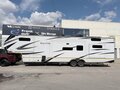 2023 Grand Design RV Solitude, белый, 9965000 рублей - вид 3