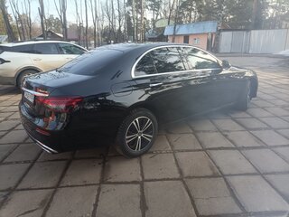 2021 Mercedes-Benz E-Класс 200 V (W213, S213, C238) Рестайлинг, чёрный, 3300000 рублей, вид 5