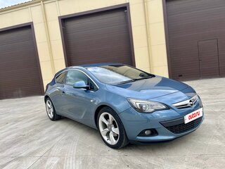 2013 Opel Astra GTC J Рестайлинг, голубой, 950000 рублей, вид 4