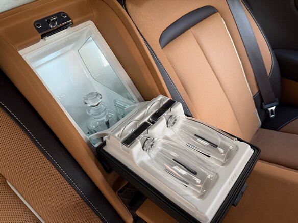 2019 Rolls-Royce Cullinan I (Series I), коричневый - вид 27