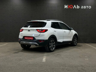 2019 Kia Stonic I, белый, 1550000 рублей, вид 5
