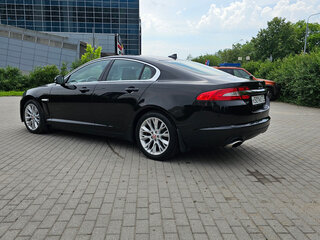 2015 Jaguar XF I Рестайлинг, чёрный, 2225000 рублей, вид 4