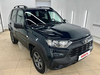 2022 Lada (ВАЗ) Niva Travel I, чёрный, 1040000 рублей, вид 1