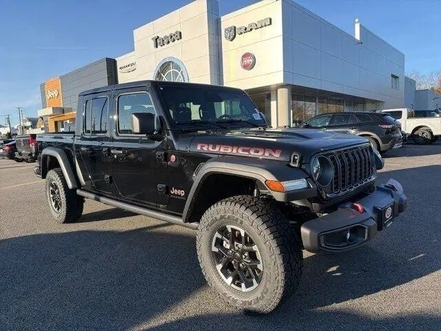 Открыть фотографии: Jeep Gladiator II (JT) Рестайлинг