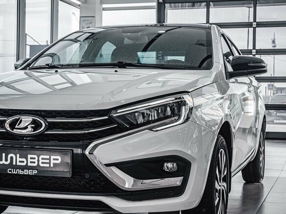 2026 Lada (ВАЗ) Vesta I Рестайлинг (NG), белый - вид 18