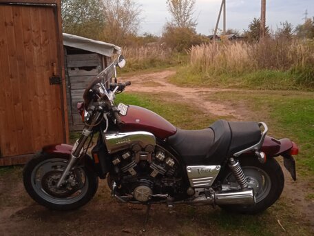 1994 Yamaha V-Max 1200, красный, 260000 рублей, вид 3