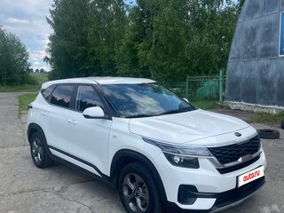 2021 Kia Seltos I, белый, 1870000 рублей, вид 4