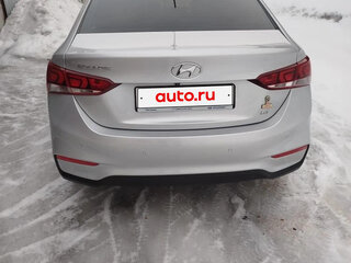 2018 Hyundai Solaris II, серебристый, 1300000 рублей, вид 5