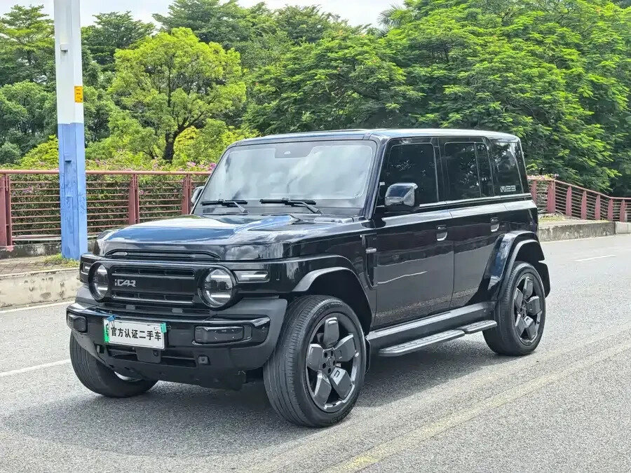 Открыть фотографии: iCar V23