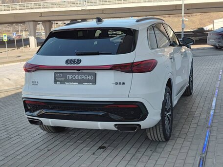 2026 Audi Q5 40 TFSI III (GU), белый, 6100000 рублей, вид 5