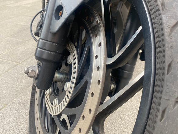 2018 Bajaj Dominar 400, чёрный, 300000 рублей - вид 14
