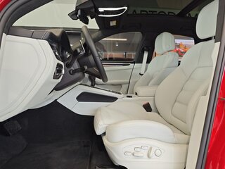 2026 Porsche Macan I Рестайлинг 2, красный, 14990000 рублей, вид 2
