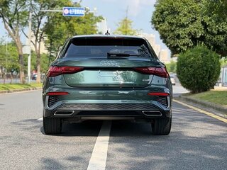 2021 Audi A3 Sportback 35 TFSI IV (8Y), зелёный, 2110400 рублей, вид 5
