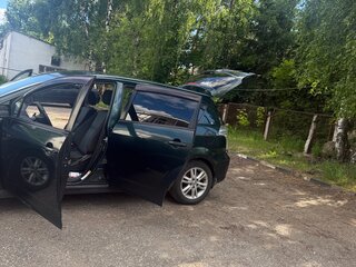 2006 Toyota Corolla Verso I Рестайлинг, зелёный, 480000 рублей, вид 4