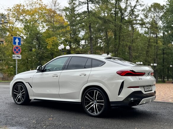 2022 BMW X6 40d III (G06), белый - вид 13