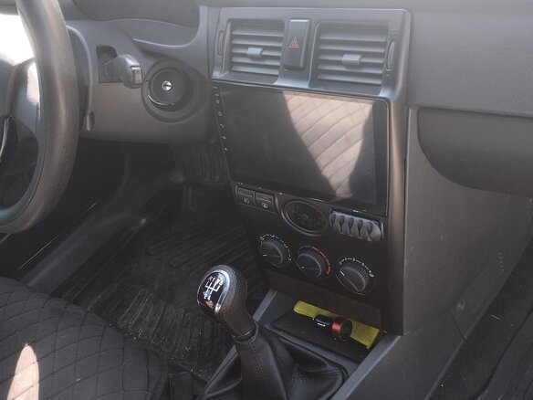 2010 Lada (ВАЗ) Priora I, белый, 350000 рублей - вид 10