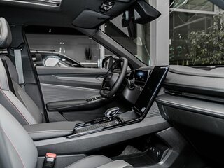 2025 Geely Cityray, серый, 3339990 рублей, вид 4