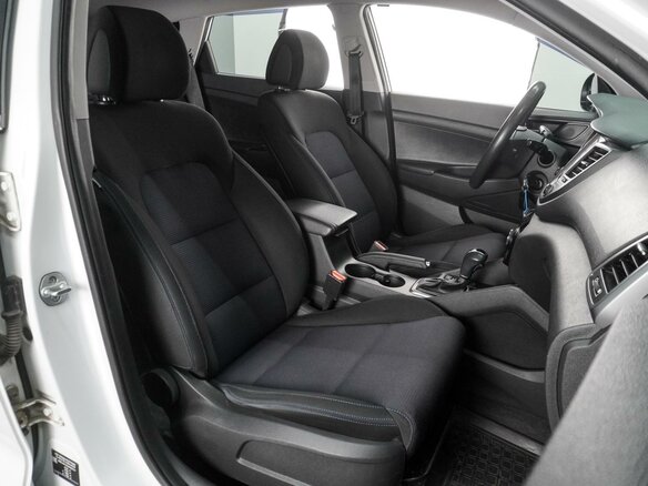 2017 Hyundai Tucson III, белый - вид 7