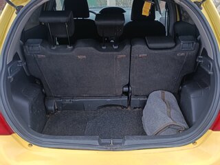 2009 Toyota Yaris II, жёлтый, 510000 рублей, вид 5