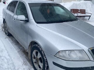 2008 Skoda Octavia II (A5), серебристый, 499999 рублей, вид 3