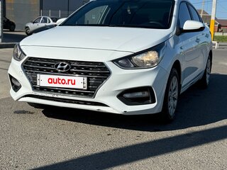 2017 Hyundai Solaris II, белый, 1150000 рублей, вид 3