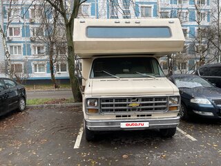 1989 Chevrolet Van, бежевый, 5500000 рублей, вид 1