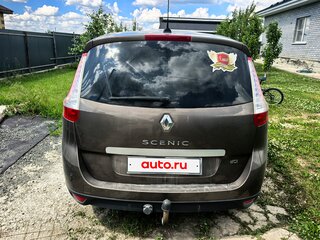 2010 Renault Scenic Grand III, коричневый, 800000 рублей, вид 5