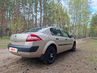 2007 Renault Megane II Рестайлинг, бежевый, 1080000 рублей, вид 3